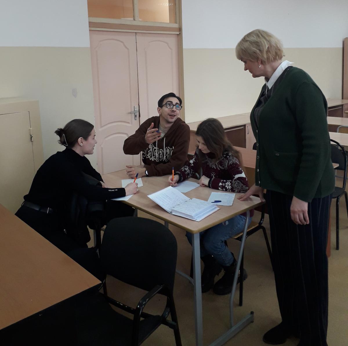 «Круглый стол»  для студентов неэкономических специальностей